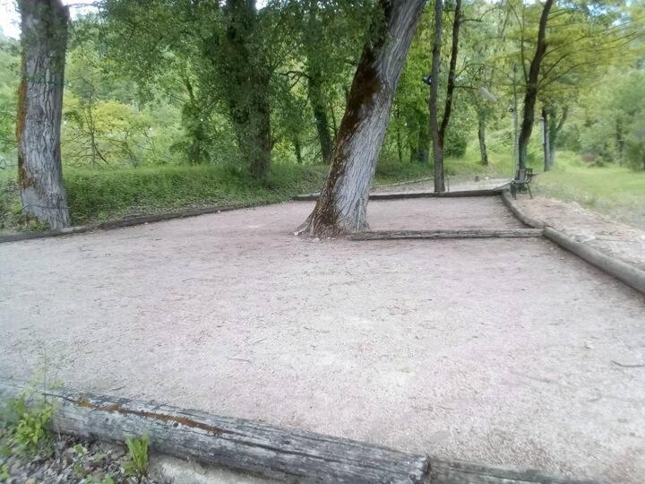 6 Places Camping Saint-Thomas-en-Royans